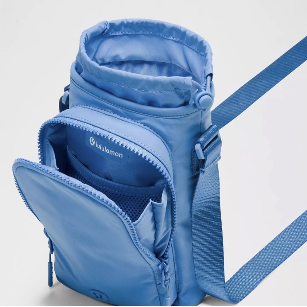 LULULEMON WATER BOTTLE CROSSBODY